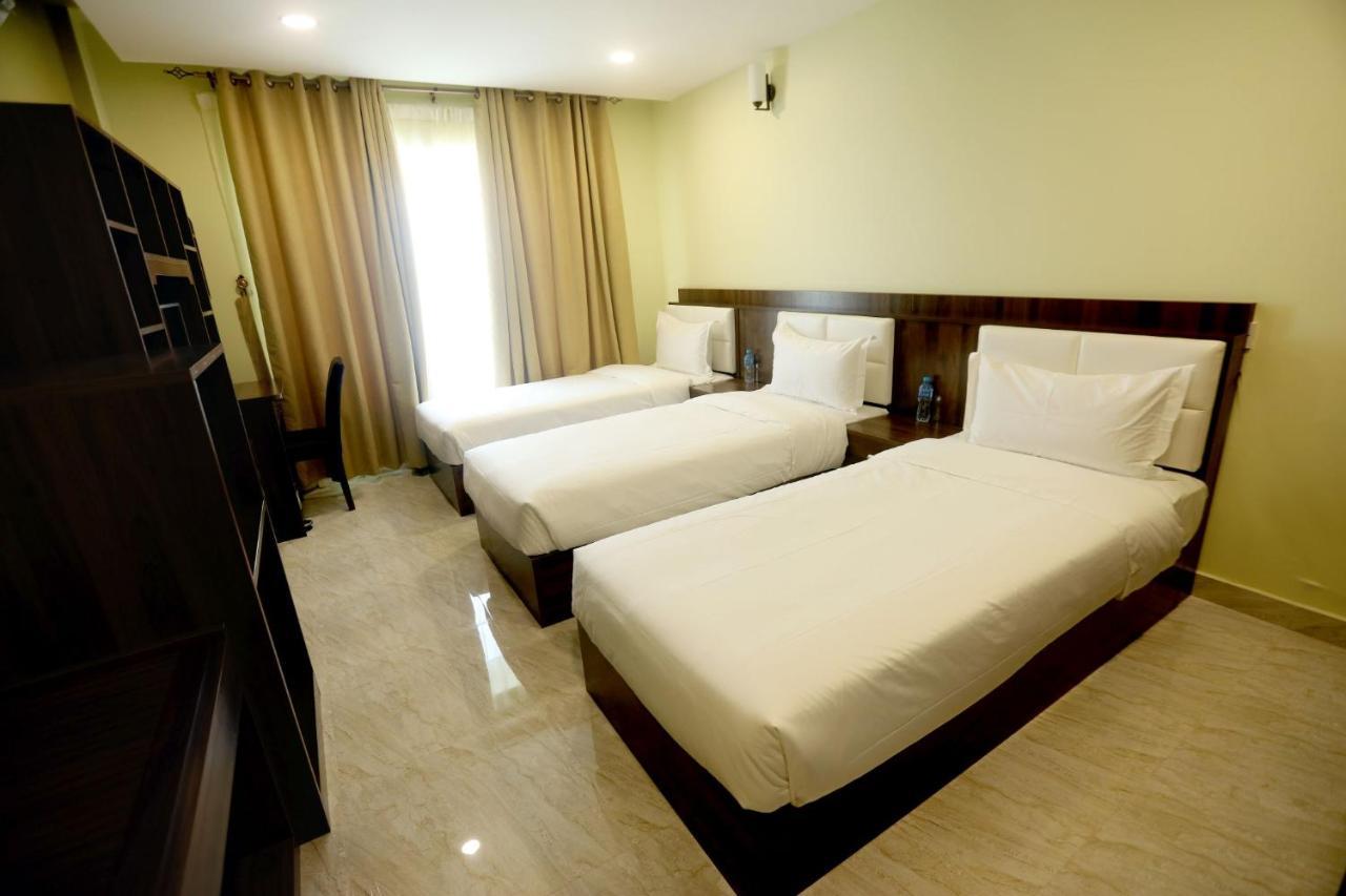Golden Crown Hotel Alseeb Muscat Exterior photo