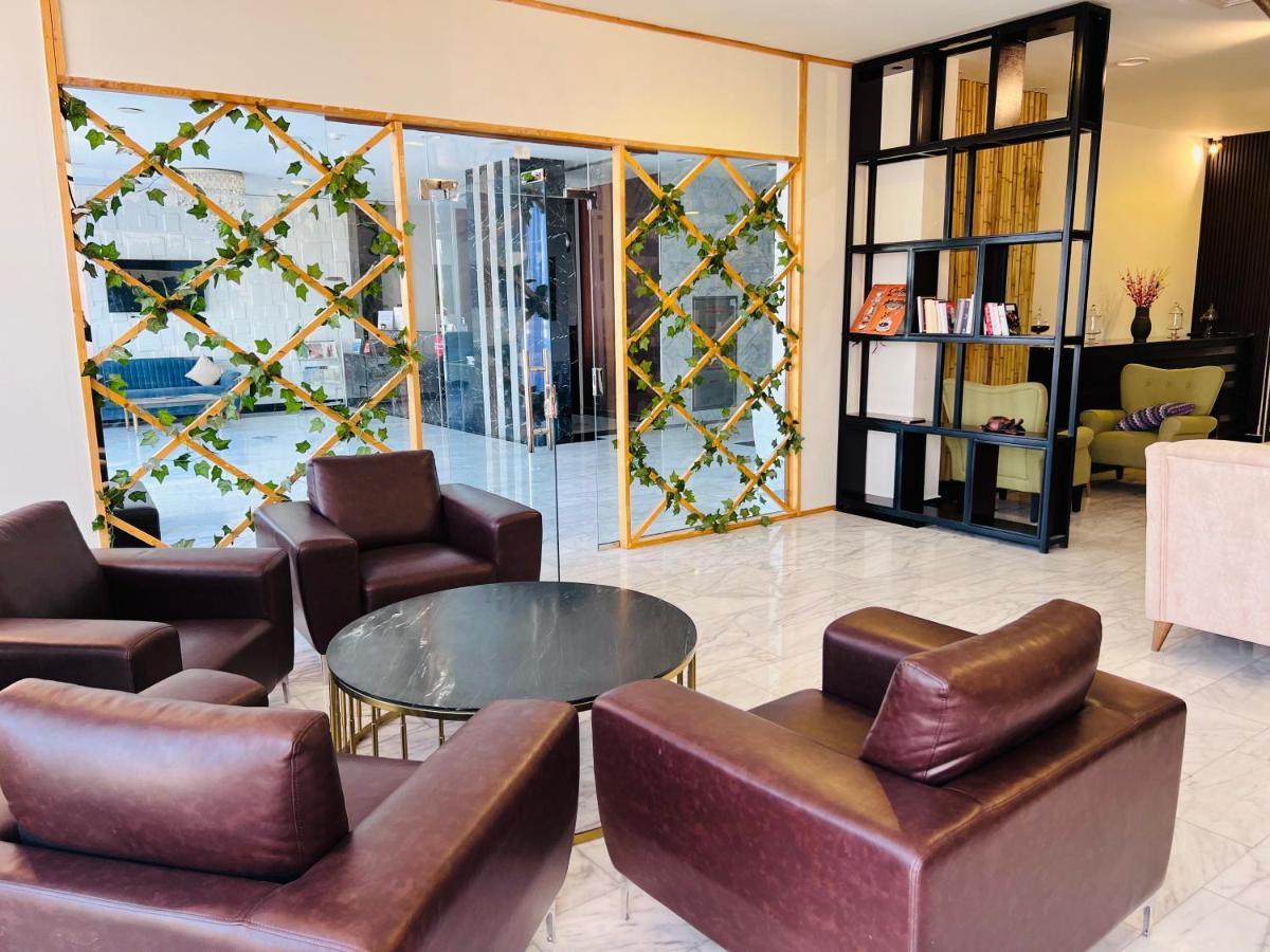 Golden Crown Hotel Alseeb Muscat Exterior photo