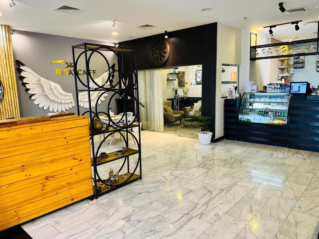 Golden Crown Hotel Alseeb Muscat Exterior photo