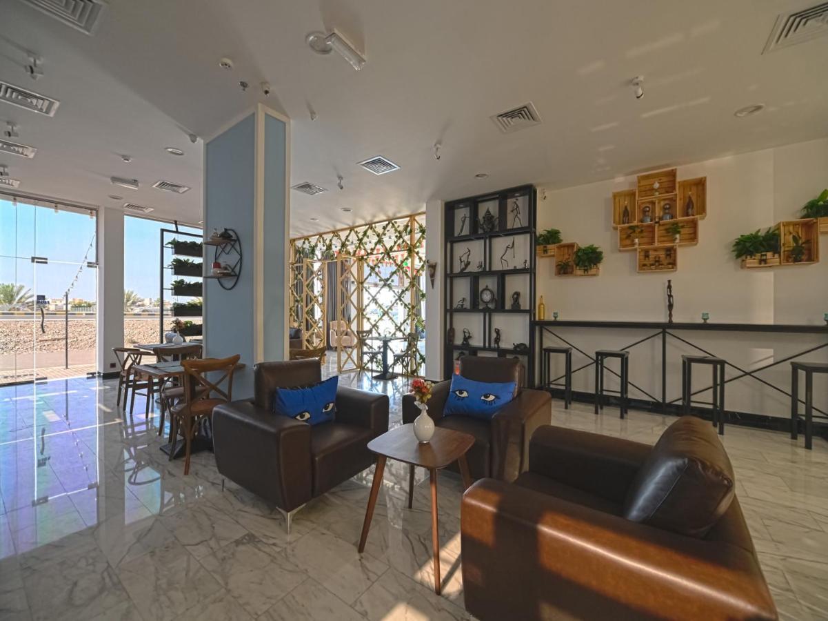 Golden Crown Hotel Alseeb Muscat Exterior photo